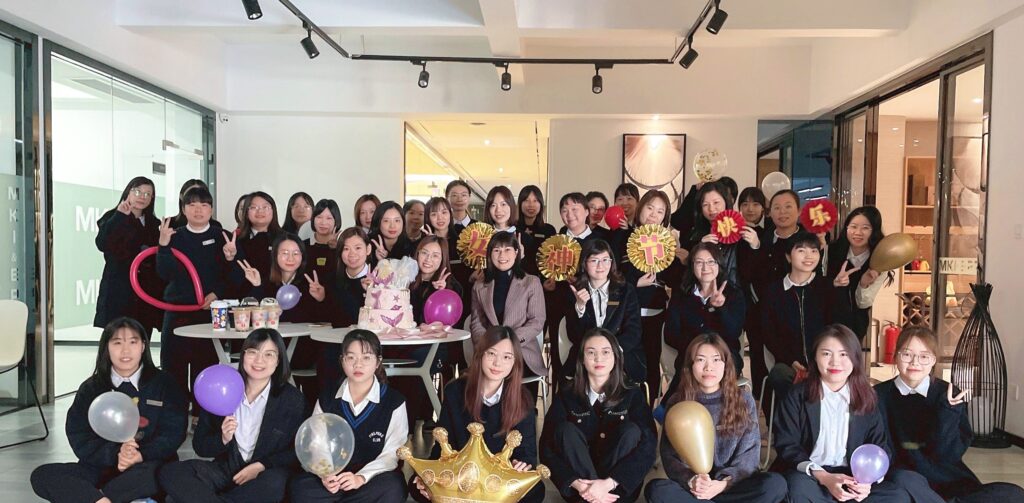 Um | Preis der Spielzeugfabrik in China | LuluFamily
