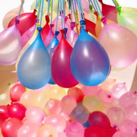 Globos de agua de fábrica de juguetes al aire libre para niños, 111 unidades/bolsa, globos de agua mágicos de llenado rápido autosellantes - Imagen 4